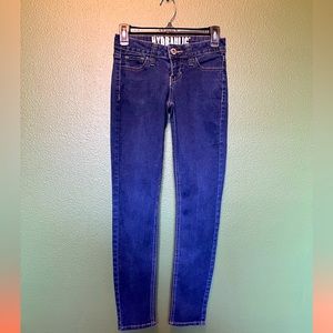 Hydraulic skinny jeans